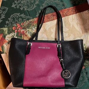 Michael Kors Tote